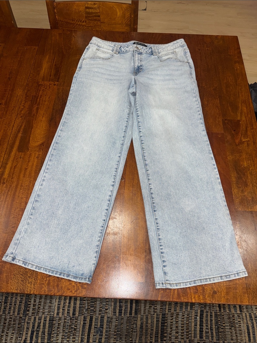 Blue Spice Light Wash Wide Leg Women’s Jeans - Classic Casual Style Size 11